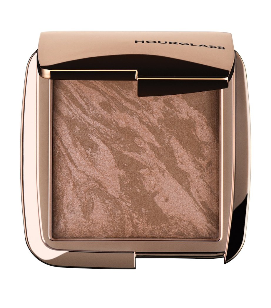08742963fefb6d25c833b1e39c912d43 Ambient Lighting Bronzer - Image 1