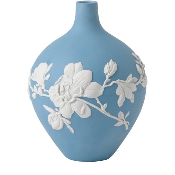 Magnolia Bud Vase (14cm)