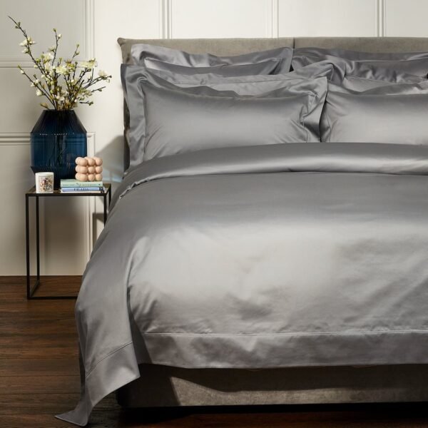 Bourdon Square Pillowcase (65cm x 65cm)