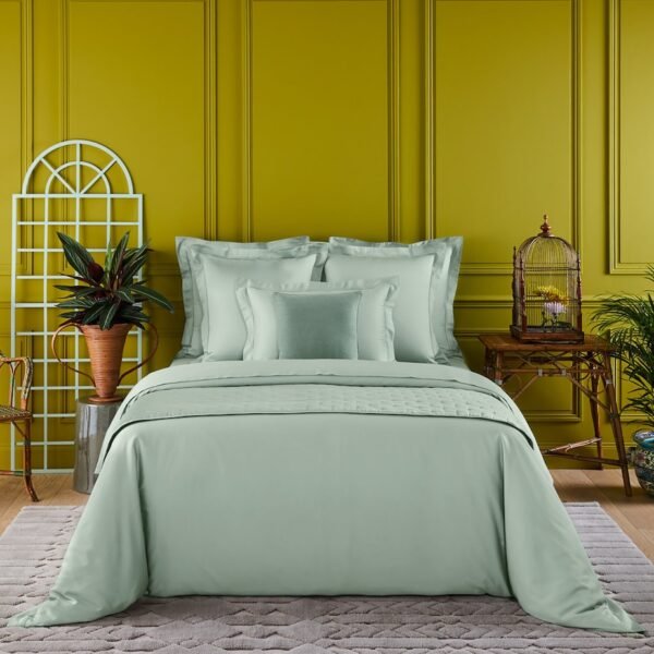 Triomphe Oxford Pillowcase (30cm x 40cm)