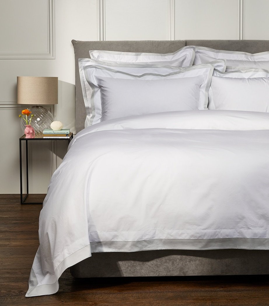 8b3839760ca2118b9ee23d6745aaa4e1 Hella Oxford Pillowcase (50cm x 75cm) - Image 1